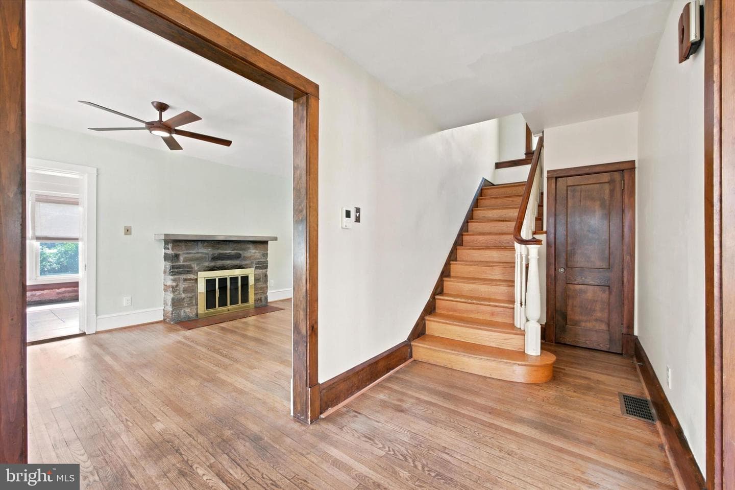 505 Darby Road photo 4