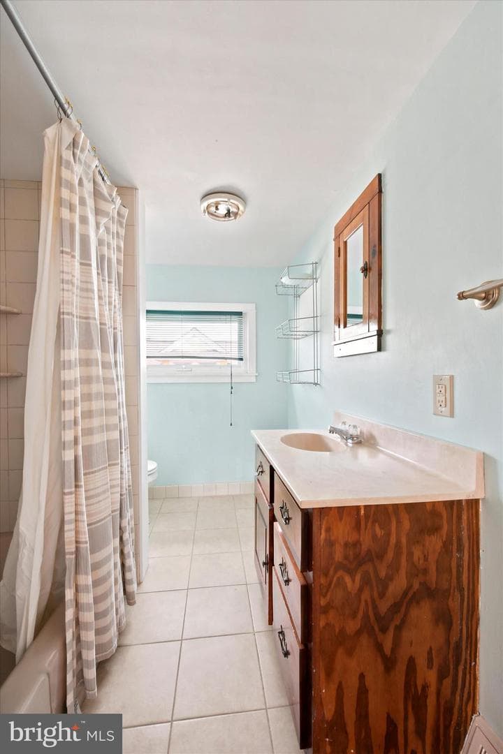 505 Darby Road photo 40