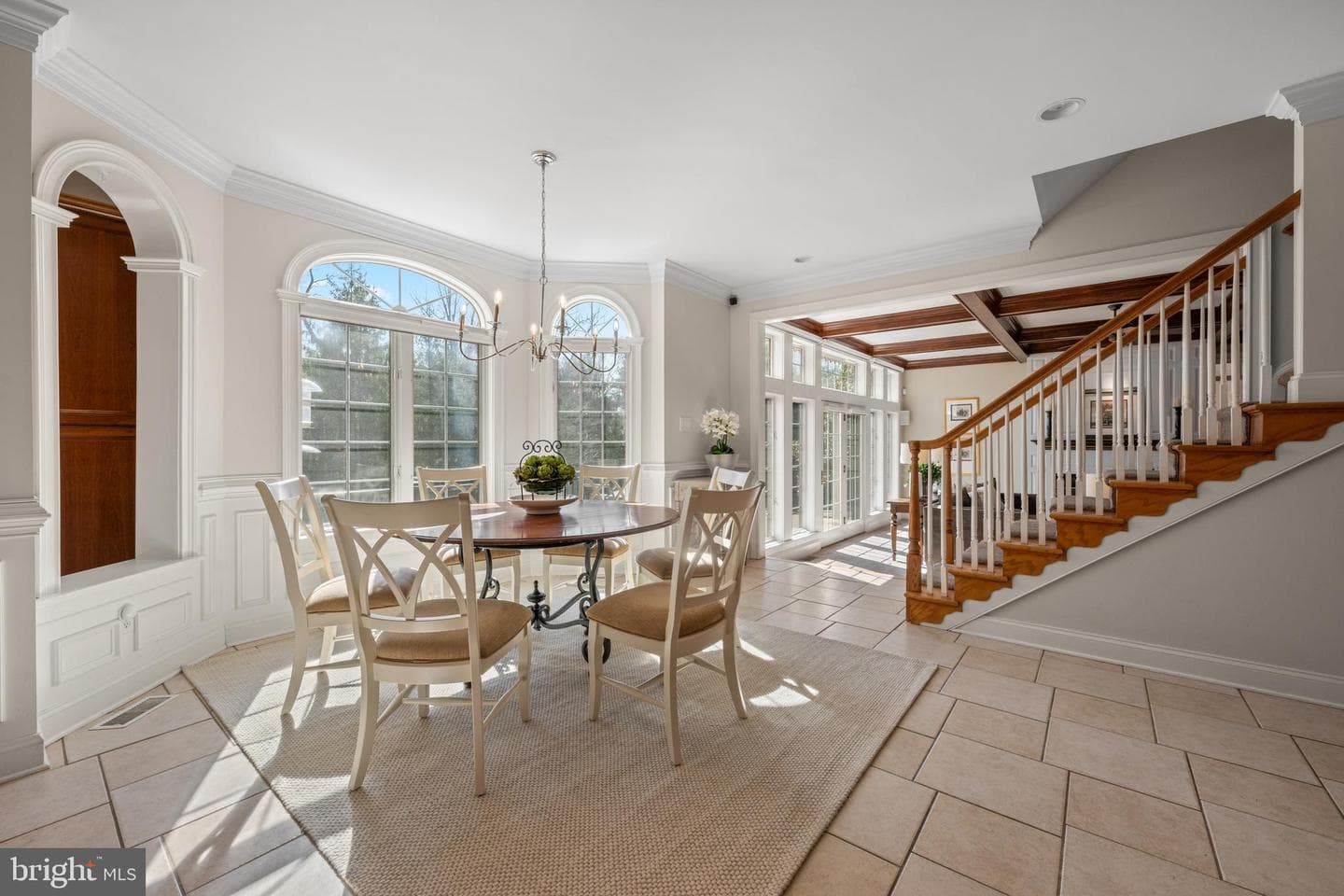 365 Arbor Circle photo 19