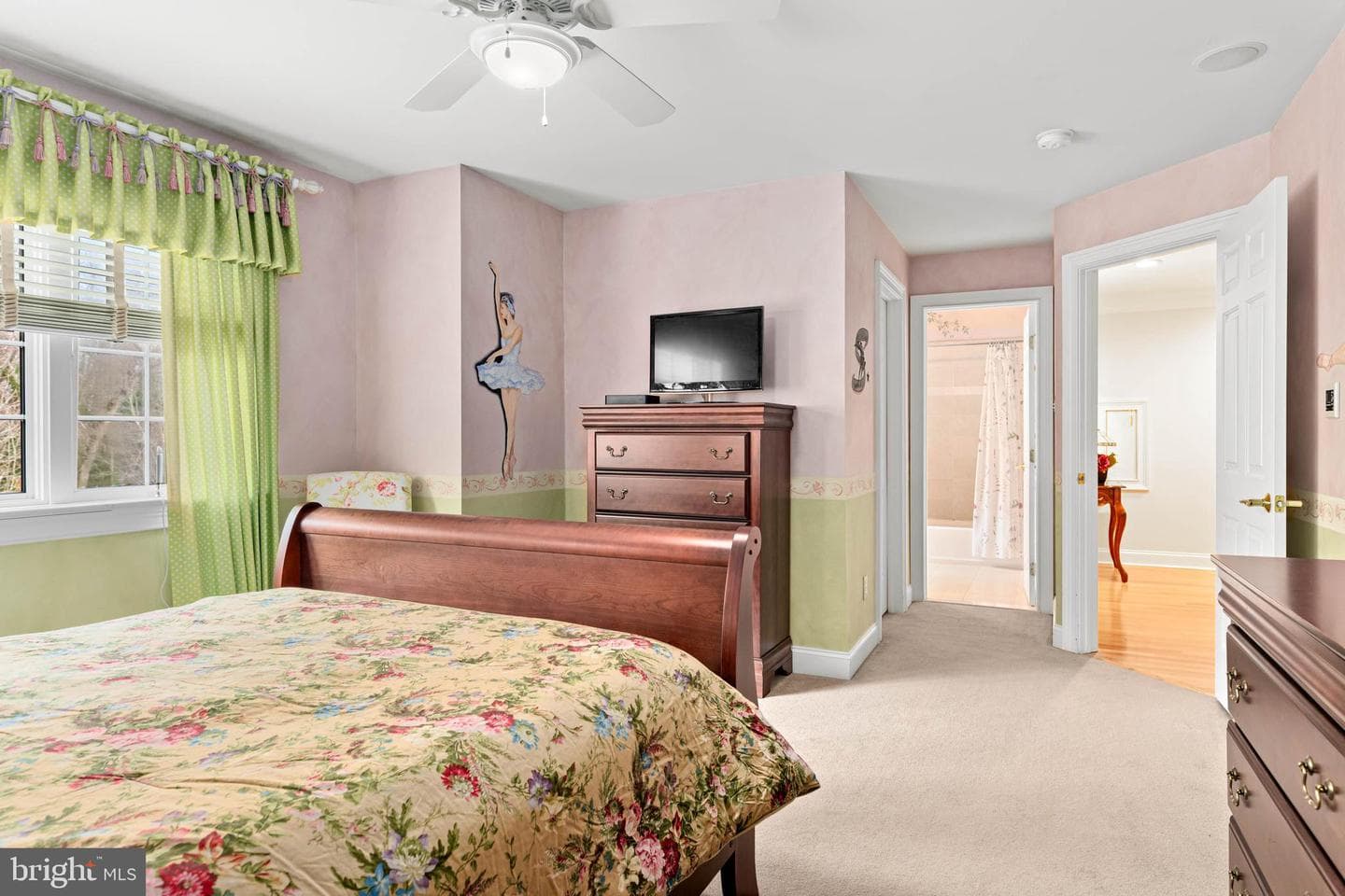 365 Arbor Circle photo 44