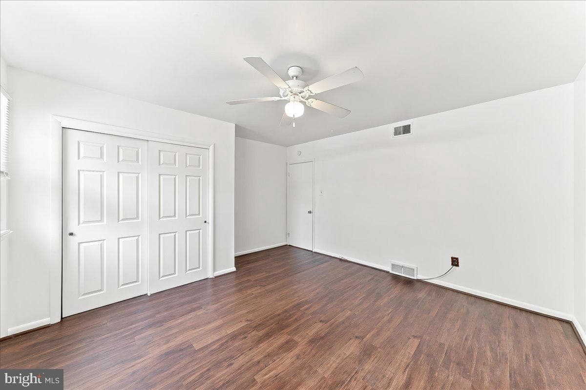 426 Sharp Avenue photo 16