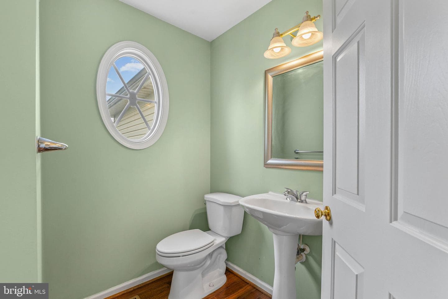 12 Huntingdon Court photo 5