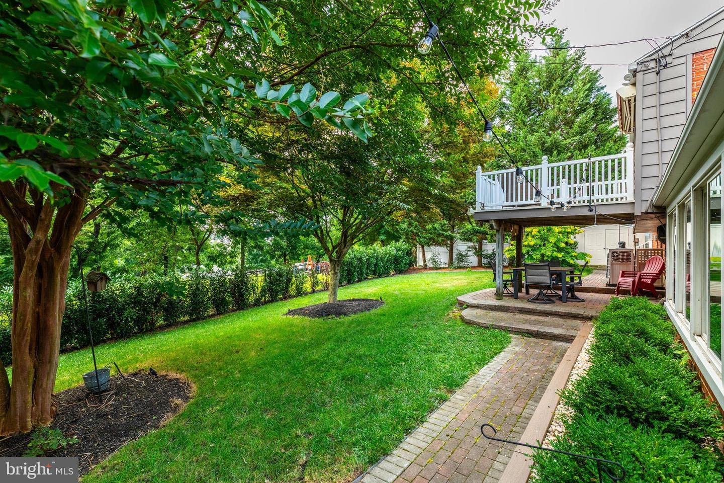 609 Hillside Avenue photo 45