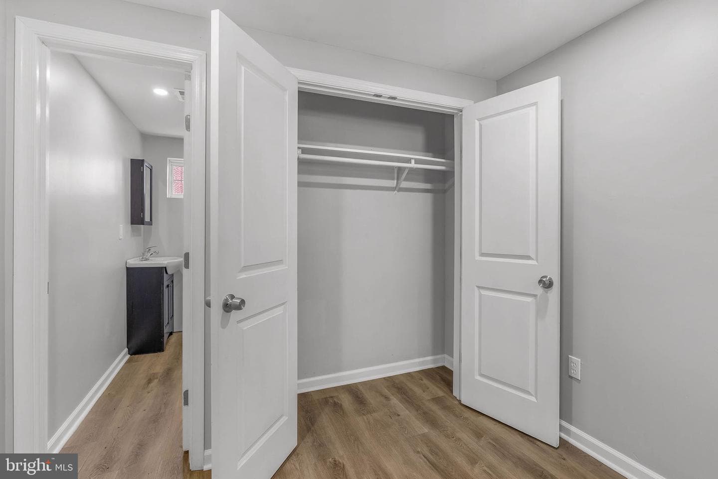 7052 Aberdeen Road photo 24