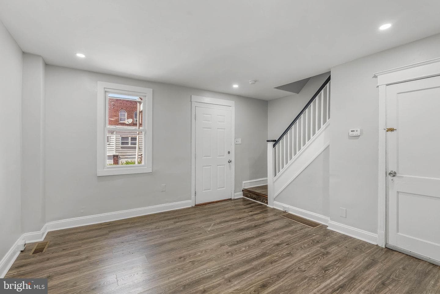 7052 Aberdeen Road photo 7