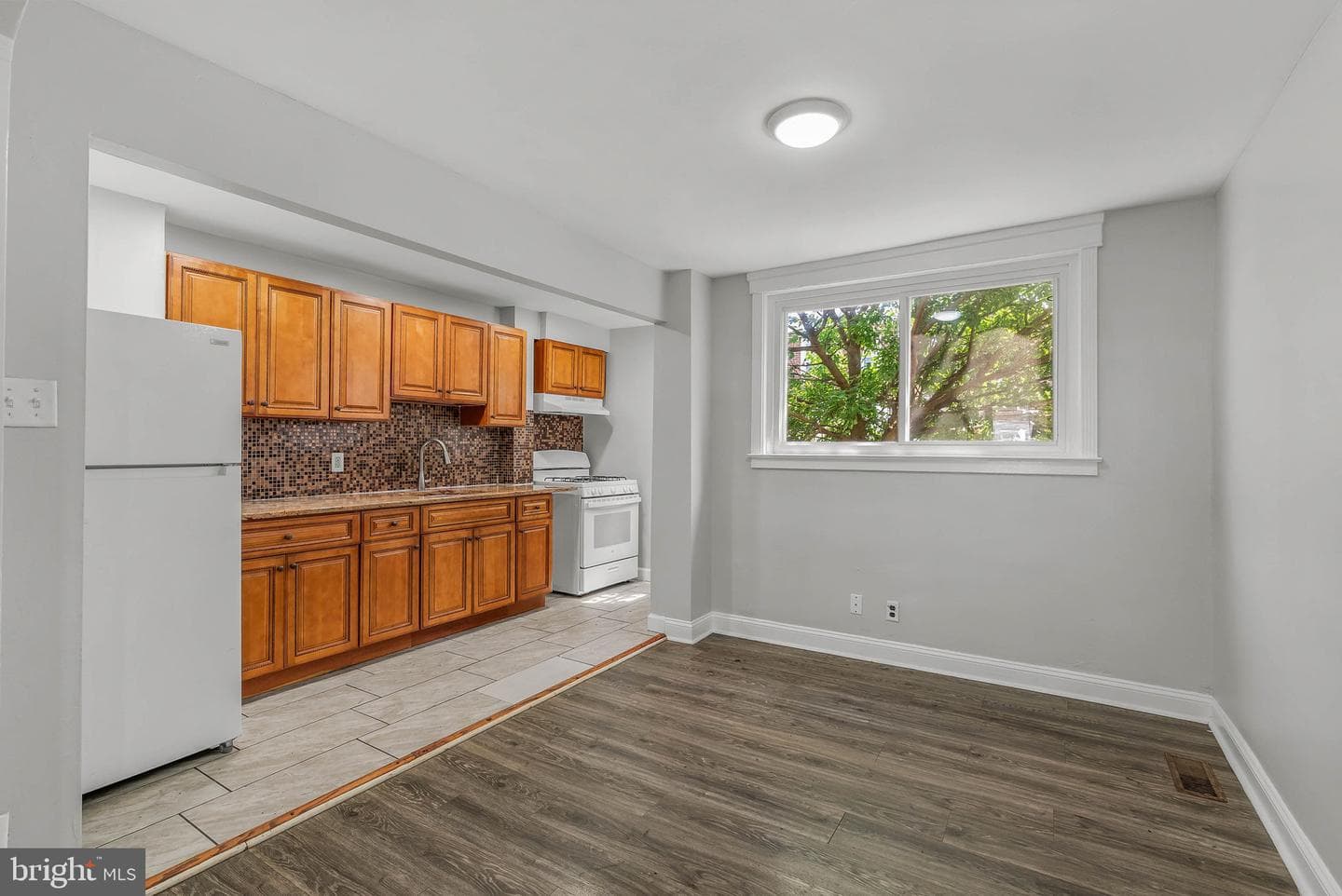 7052 Aberdeen Road photo 8