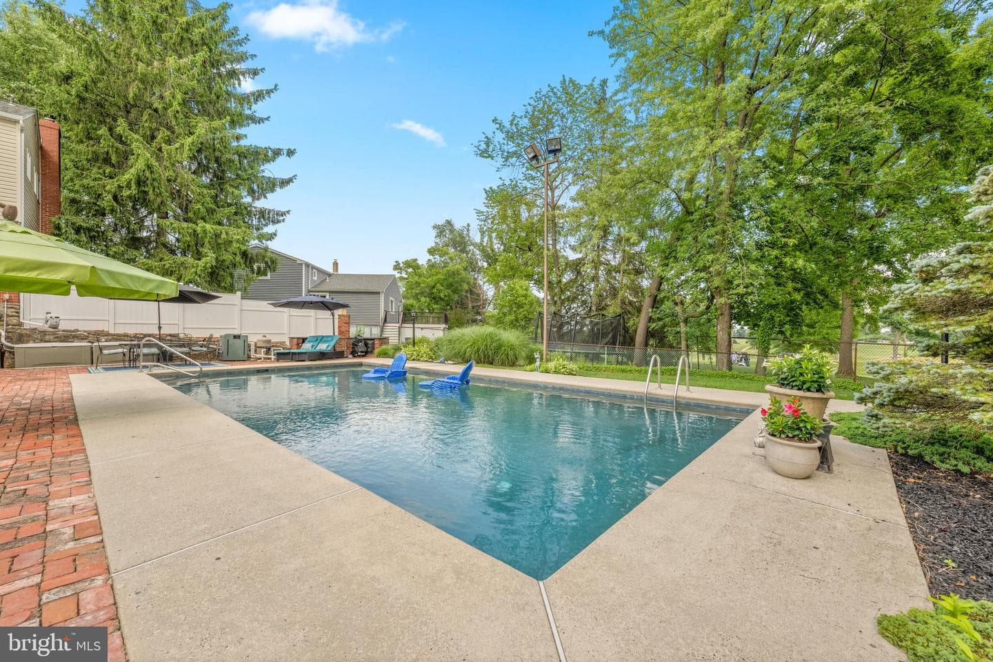 217 Hemlock Lane photo 42