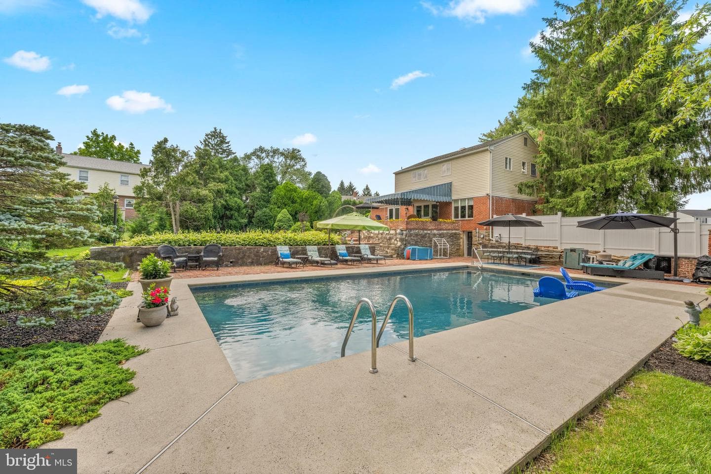 217 Hemlock Lane photo 46
