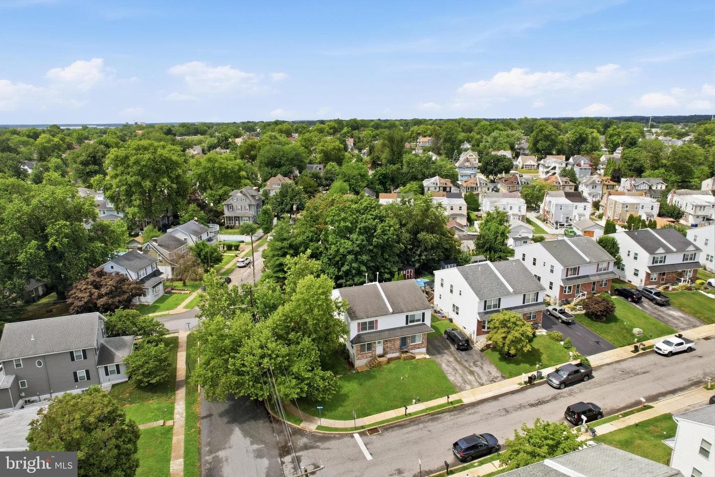 201 Summit Avenue photo 28