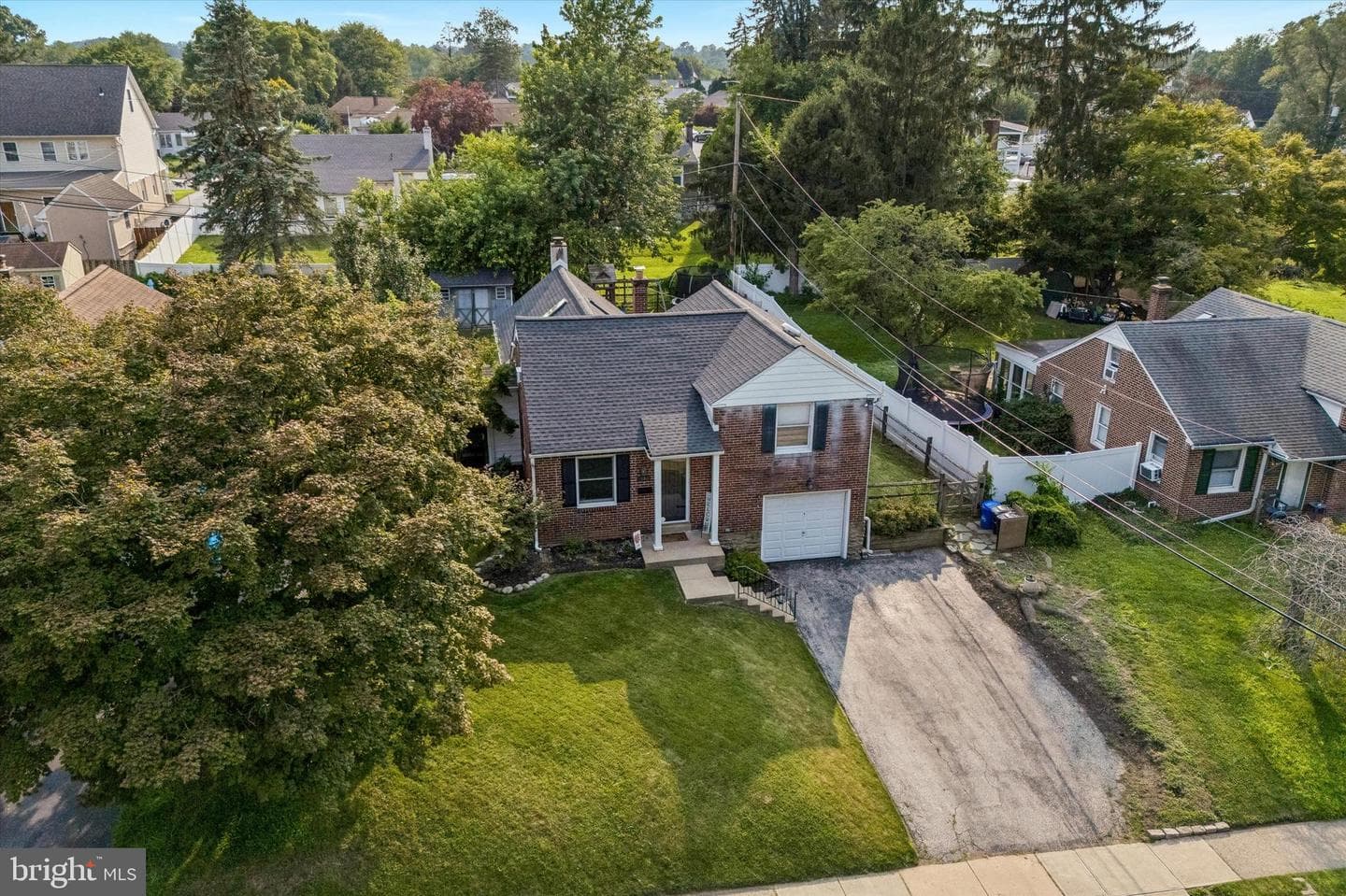 18 N Malin Road photo 26
