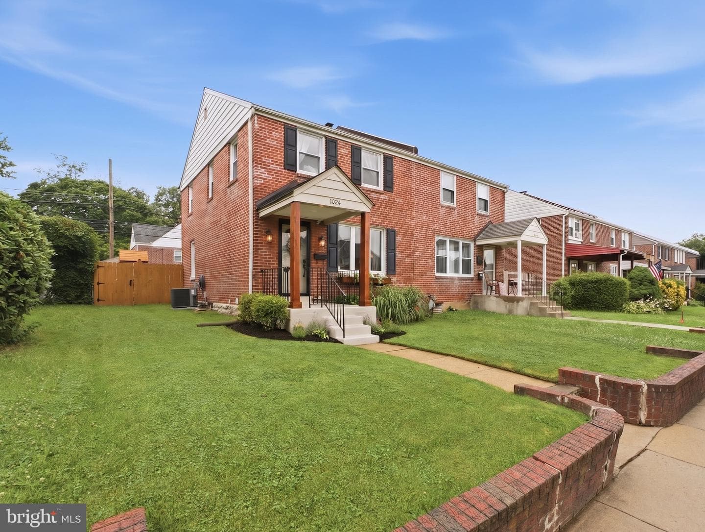 1024 Cobbs Street photo 1