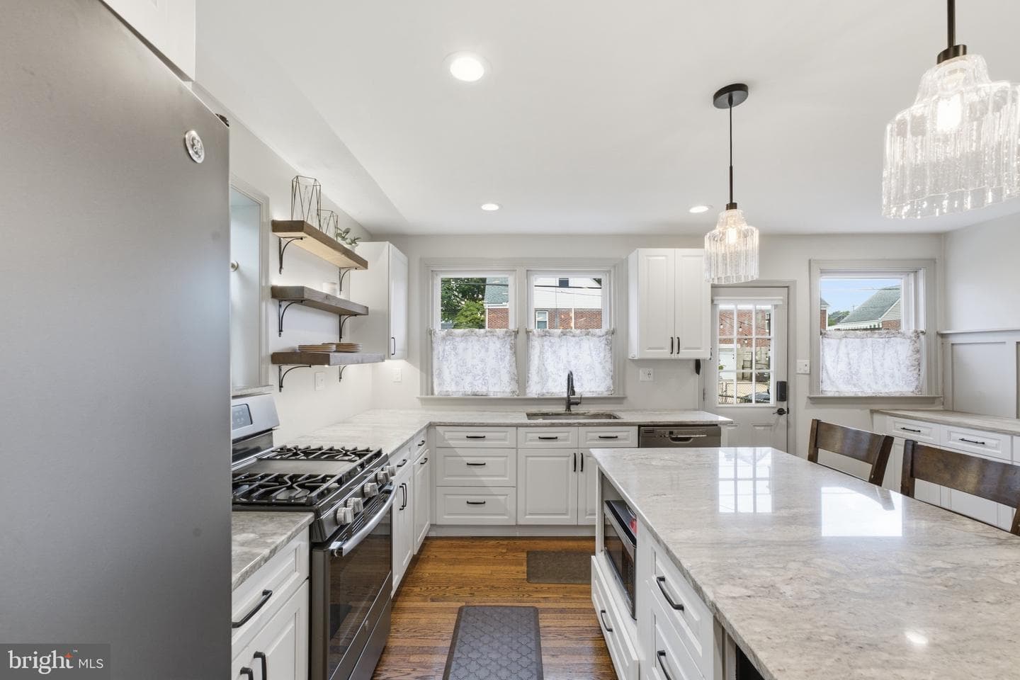 1024 Cobbs Street photo 6
