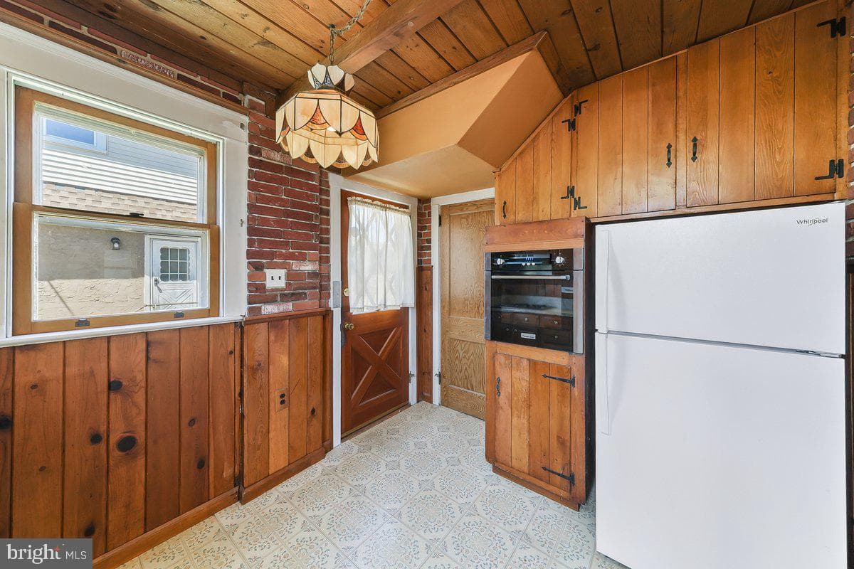 512 Tatnall Avenue photo 13