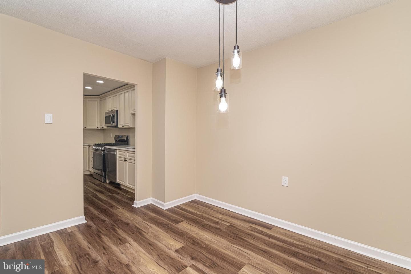 801 Yale Avenue #827 photo 8