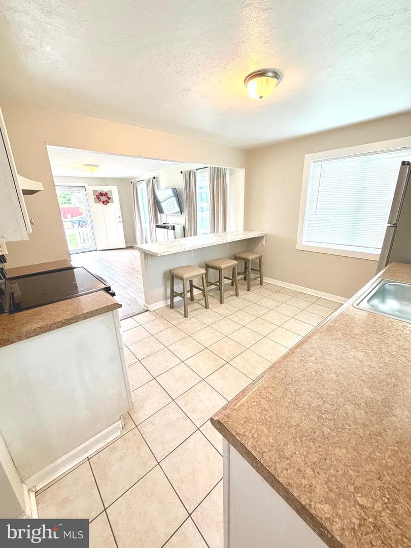 32 Scarlet Avenue photo 13