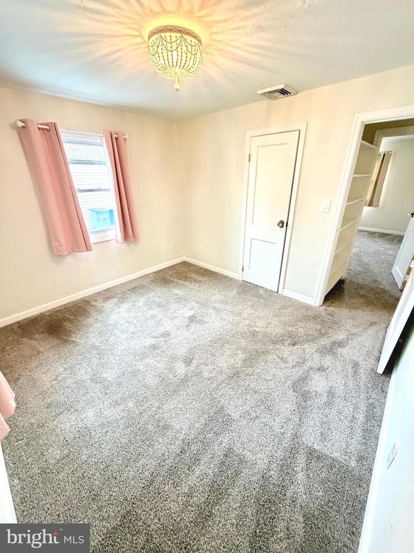 32 Scarlet Avenue photo 23