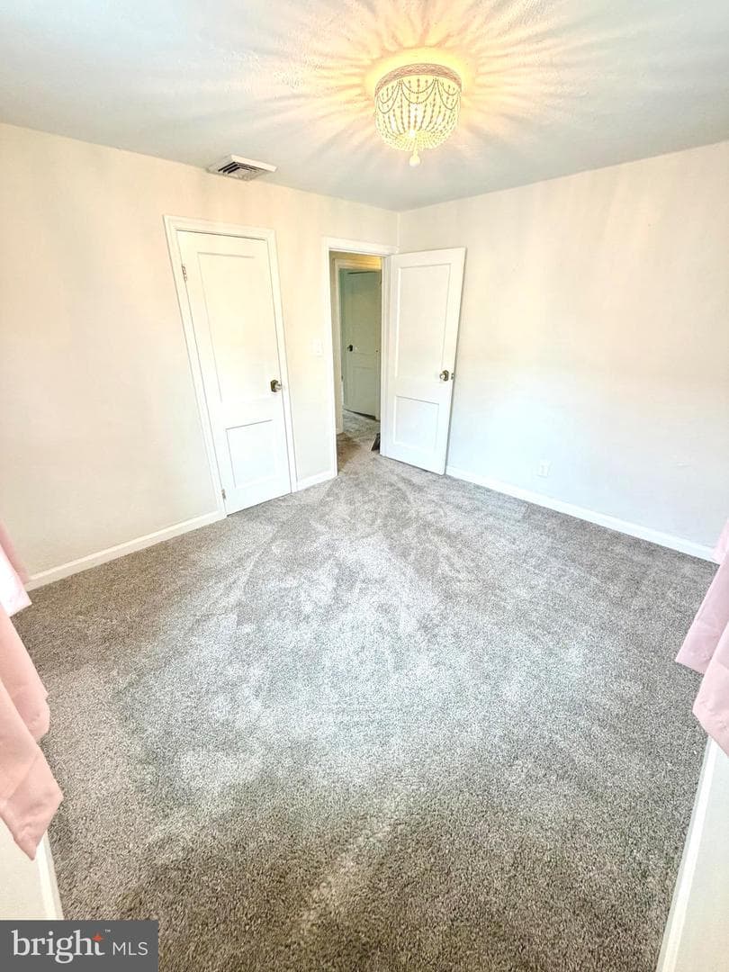 32 Scarlet Avenue photo 24