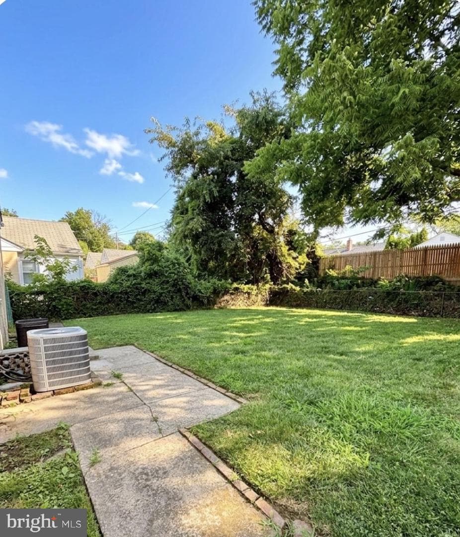 32 Scarlet Avenue photo 33