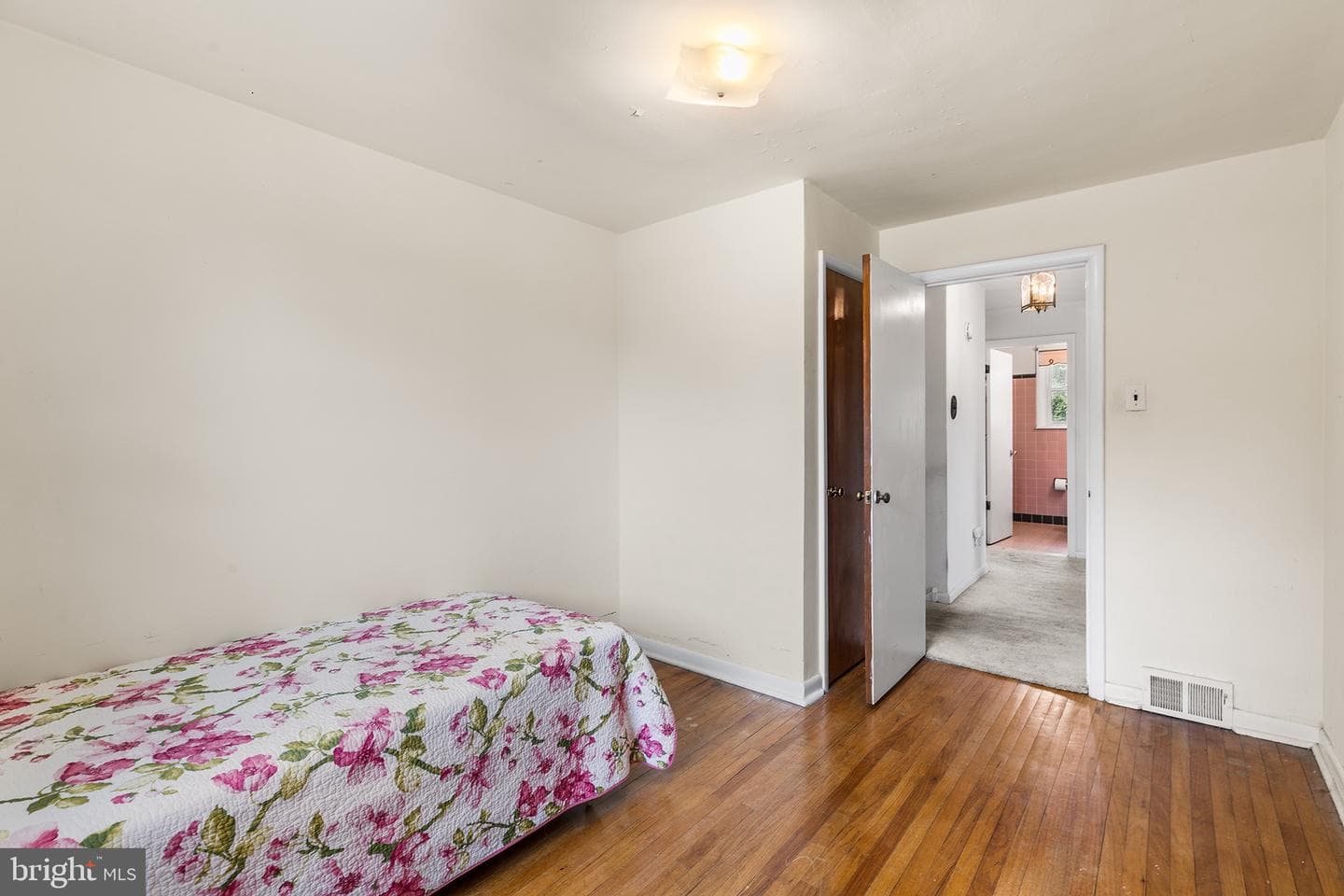 333 Candlewood Road photo 20