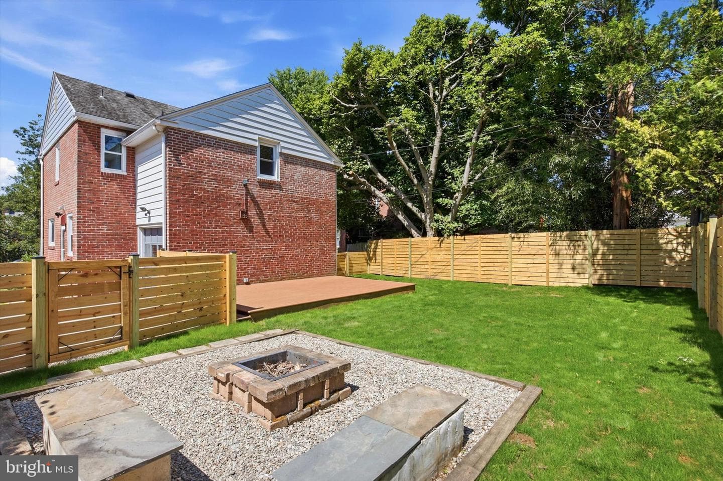 39 Myrtle Avenue photo 31