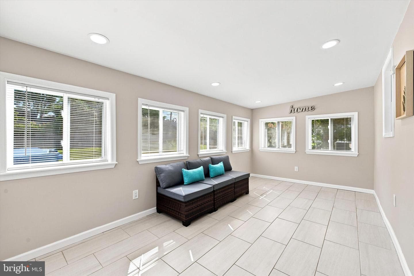 411 Osborne Lane photo 40