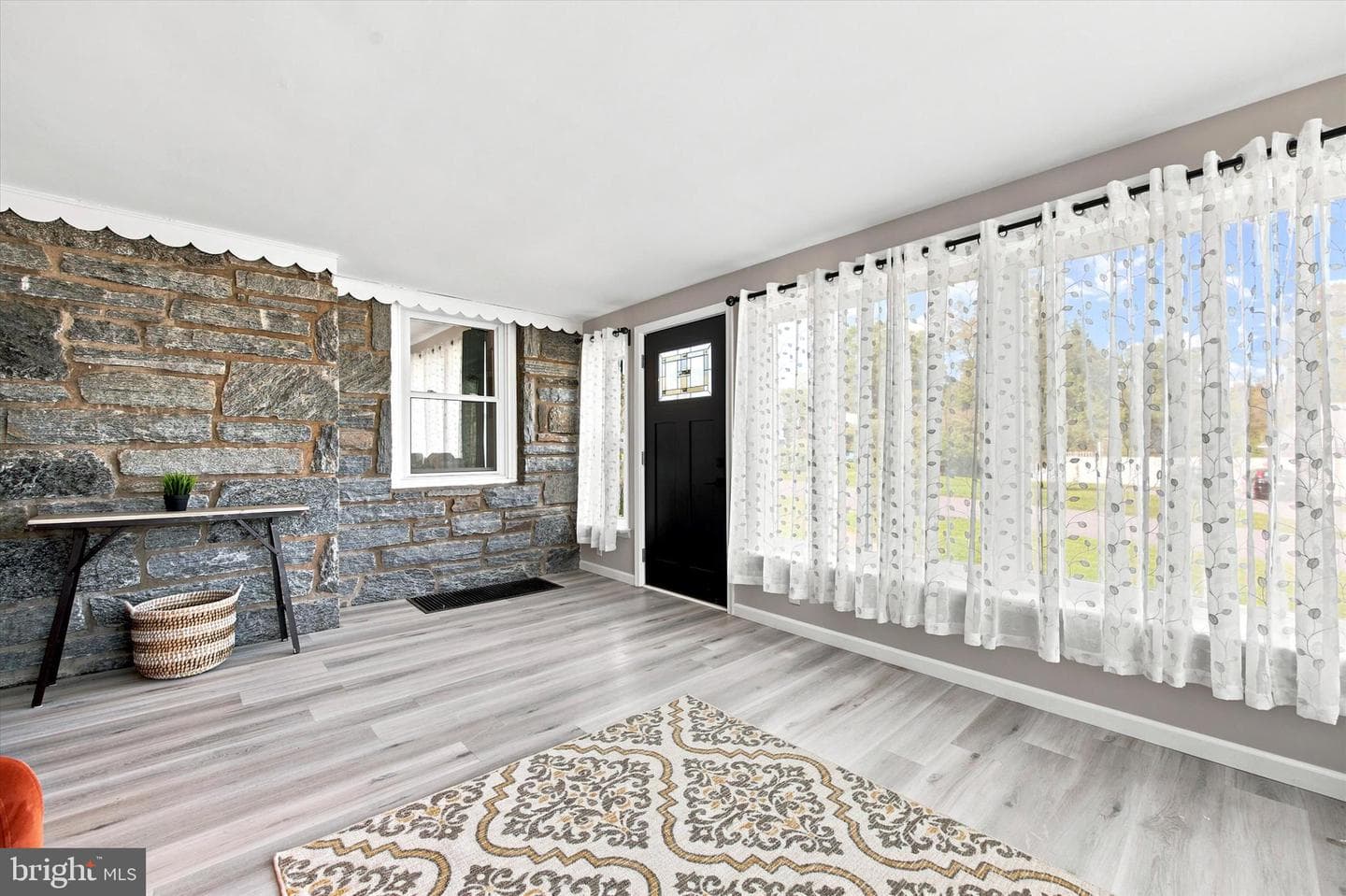 411 Osborne Lane photo 44
