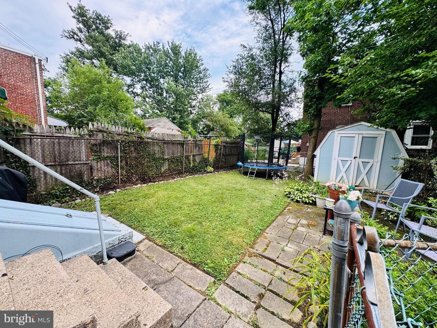 920 Andrews Avenue photo 4