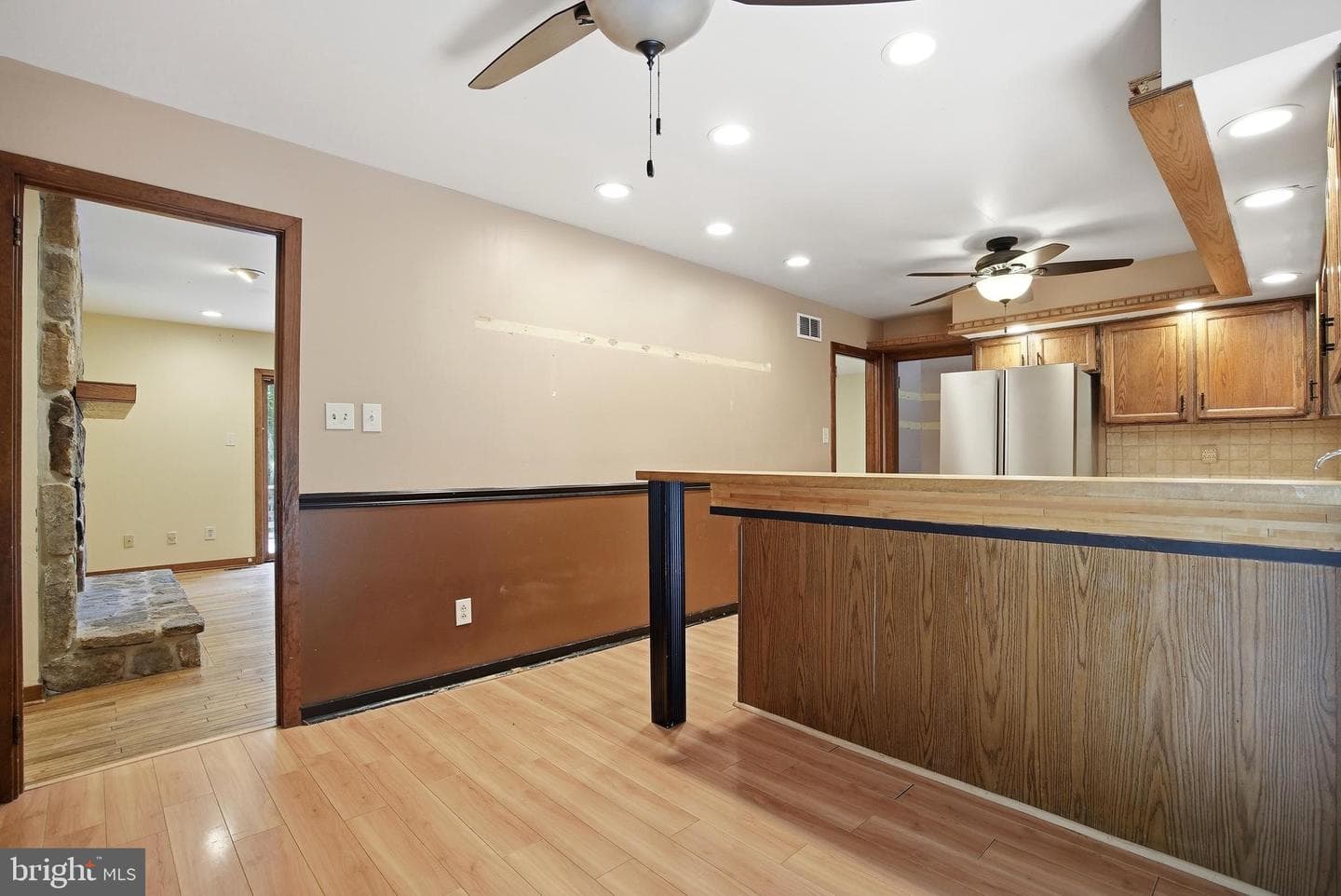 3 Upper Bank Drive photo 13