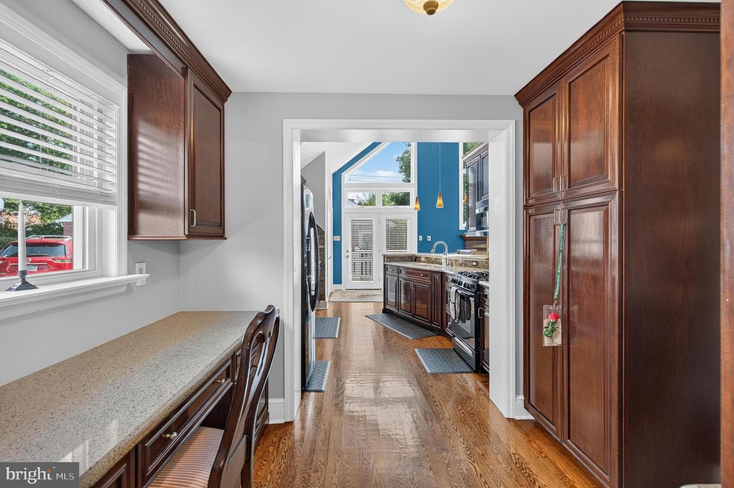 540 Hawarden Road photo 12