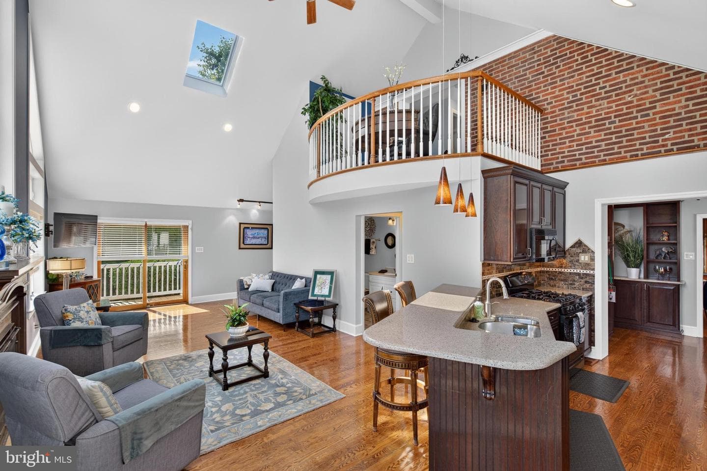 540 Hawarden Road photo 15