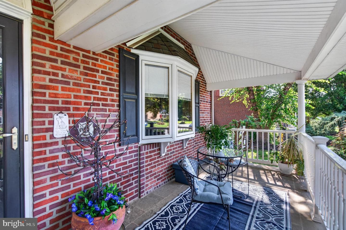 540 Hawarden Road photo 6