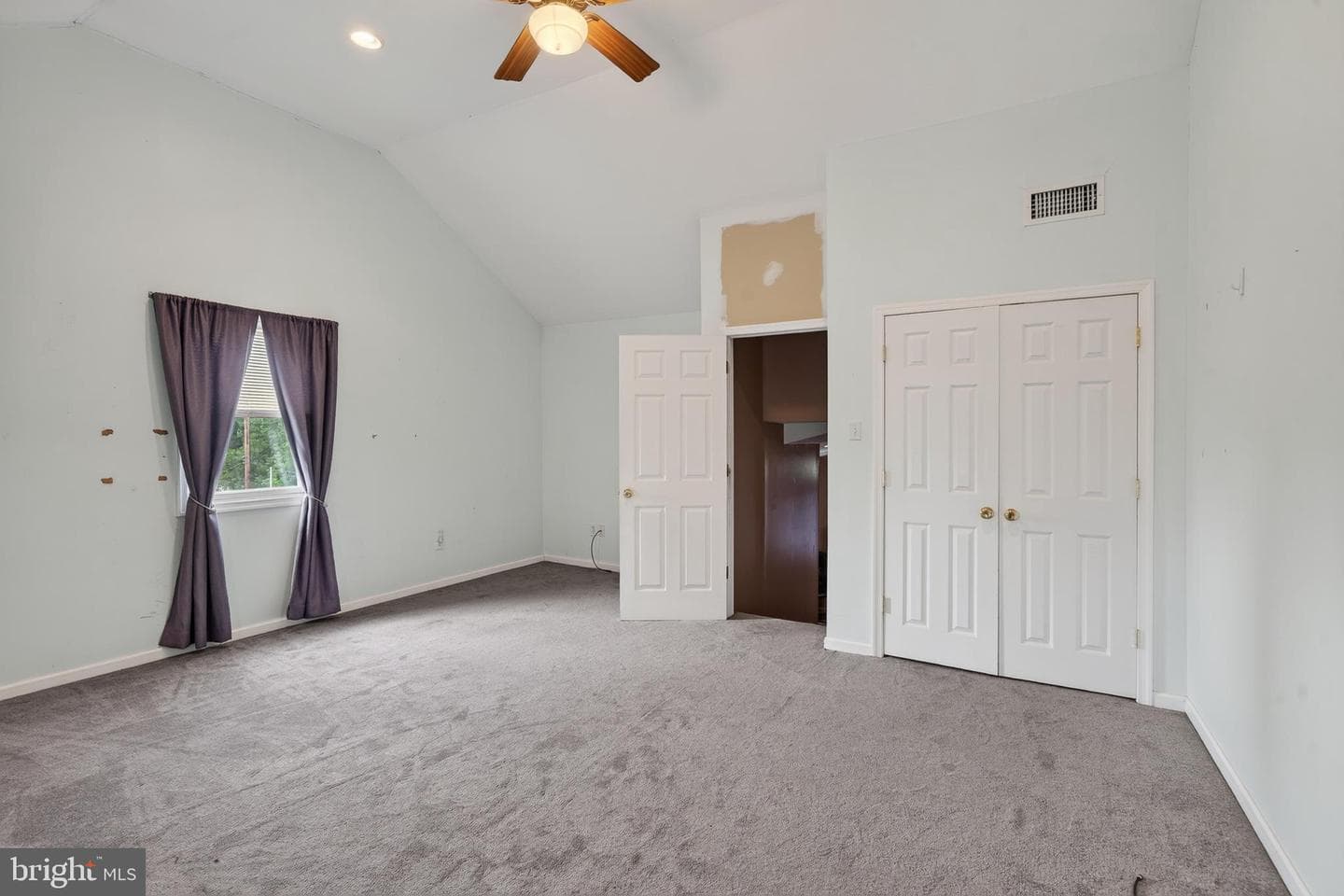 357 Swanage Drive photo 24
