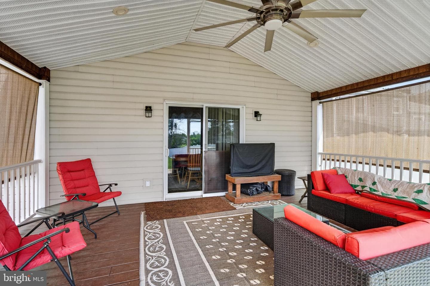 357 Swanage Drive photo 65