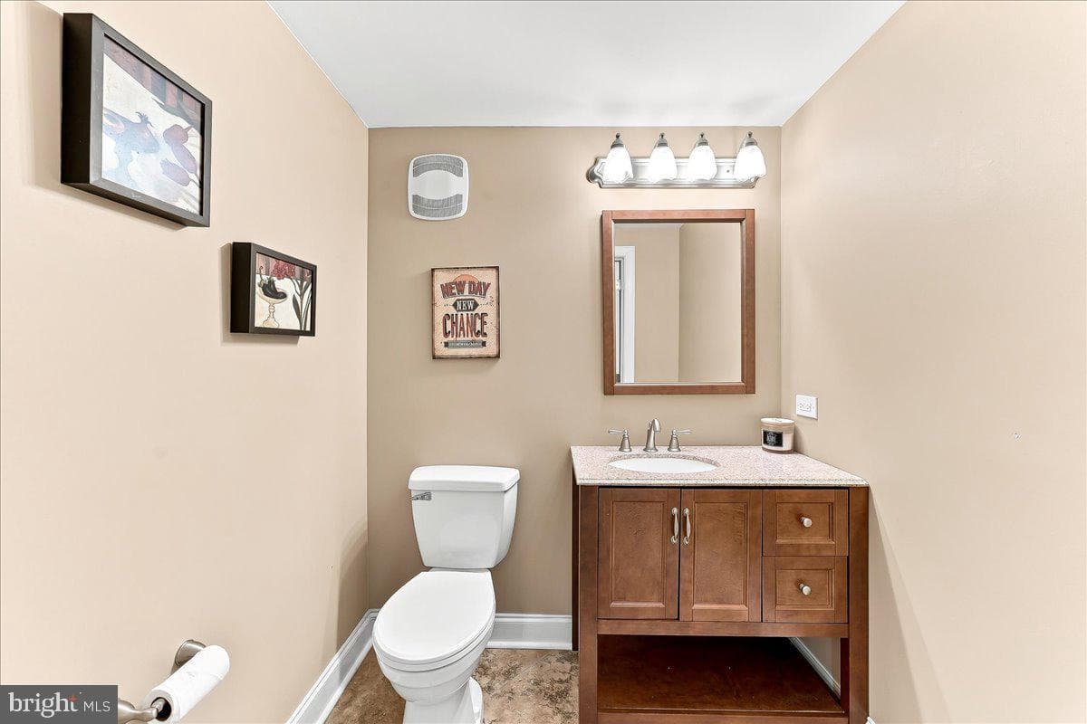 4 Wellfleet Lane photo 52