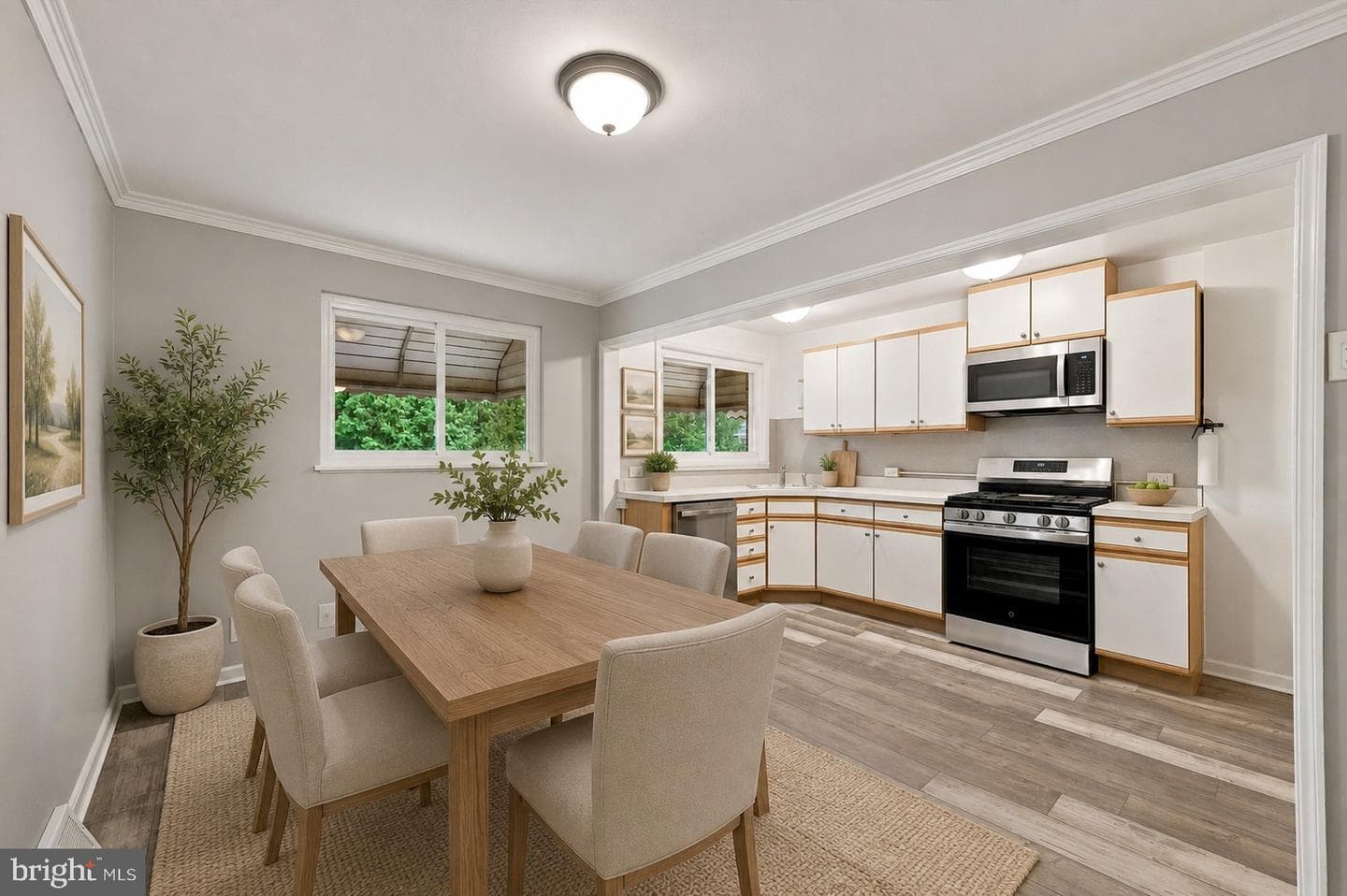 802 Grant Road photo 3