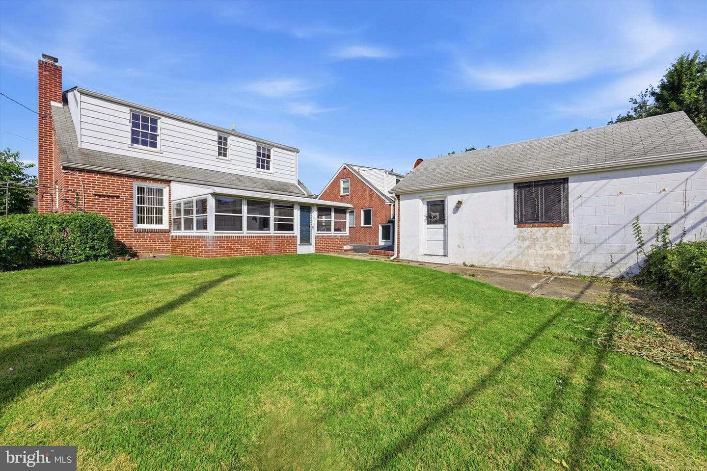 407 Buse Street photo 21