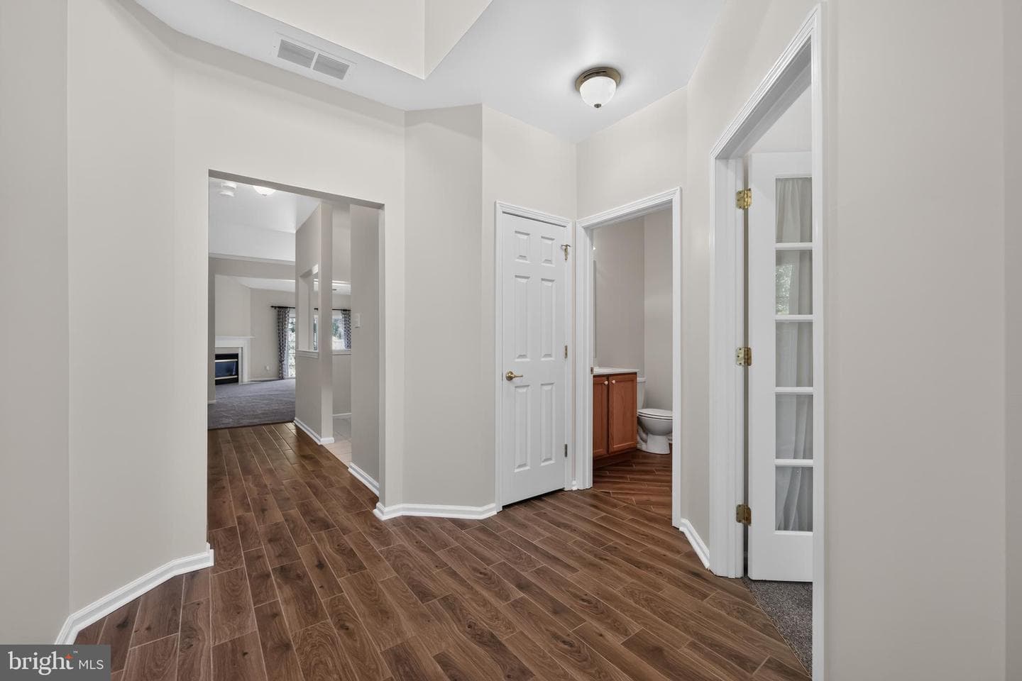 18 Dresner Circle photo 11