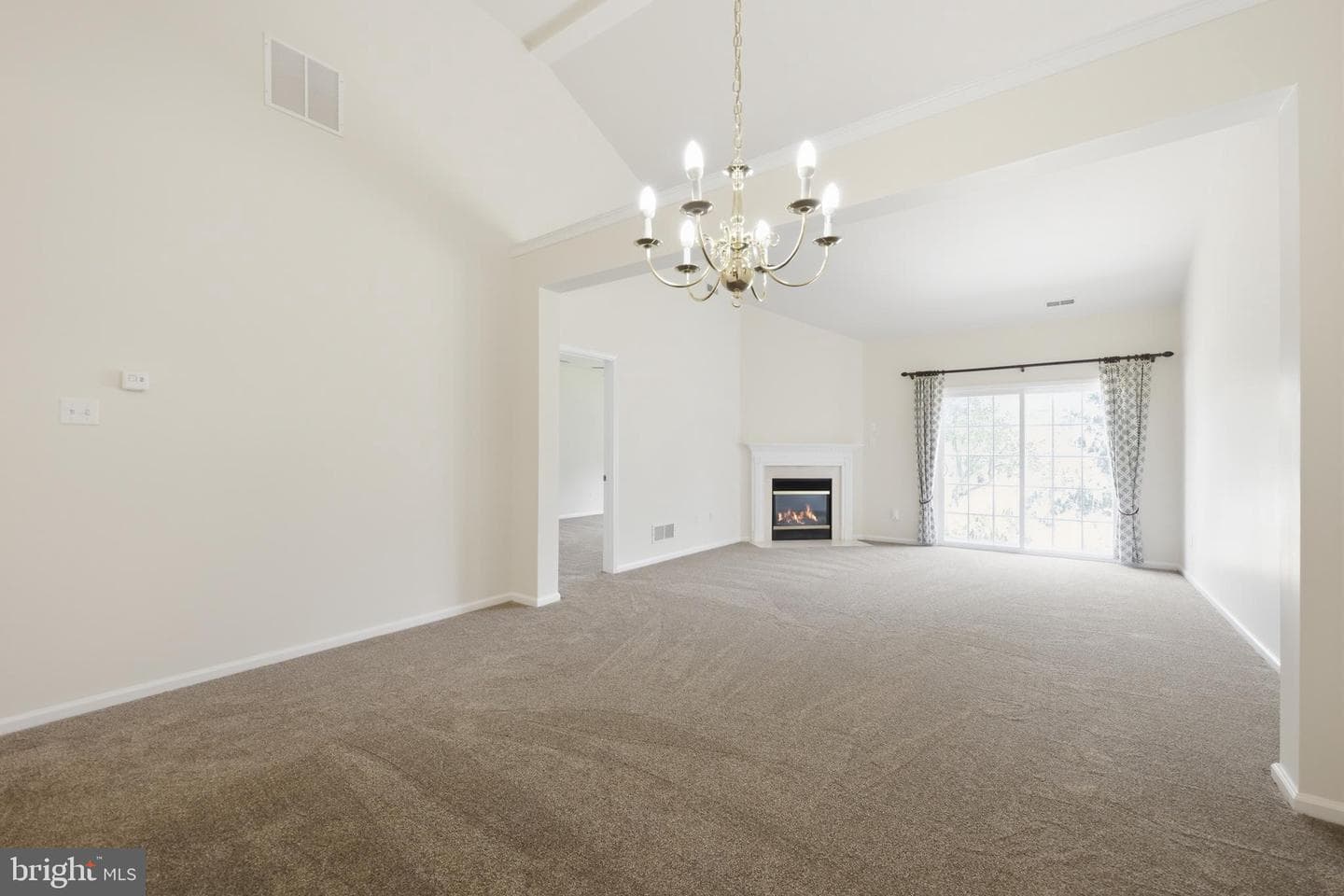 18 Dresner Circle photo 15
