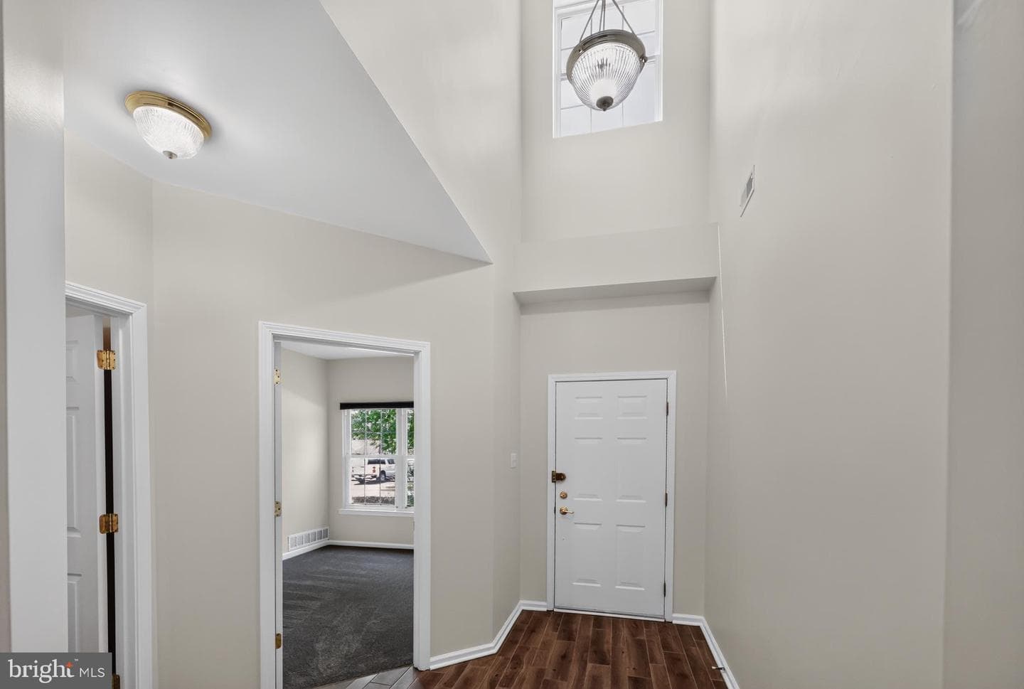 18 Dresner Circle photo 9