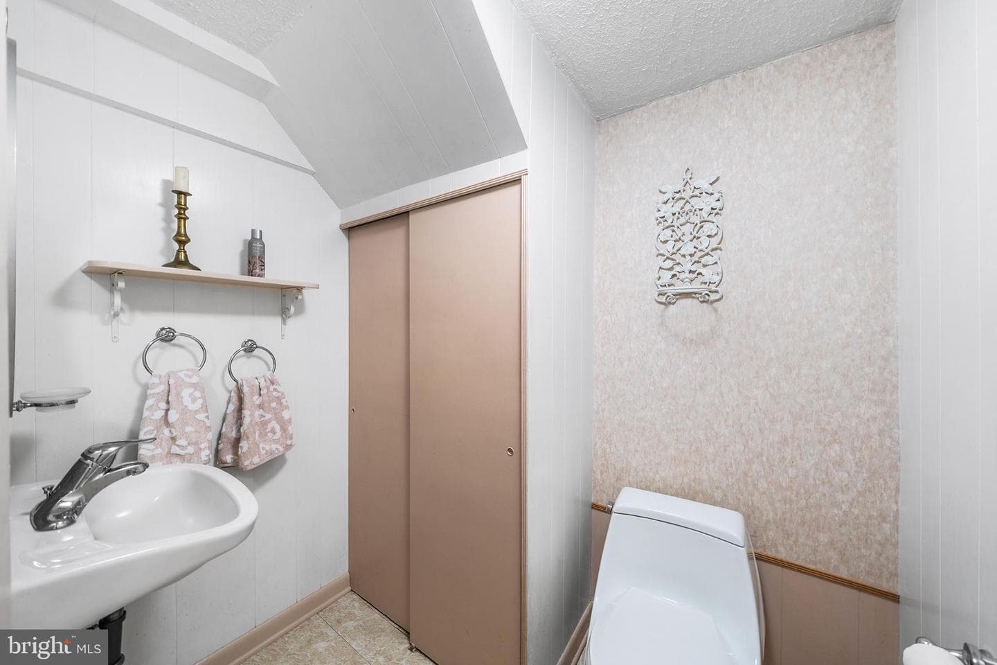 403 Meadow Lane photo 31