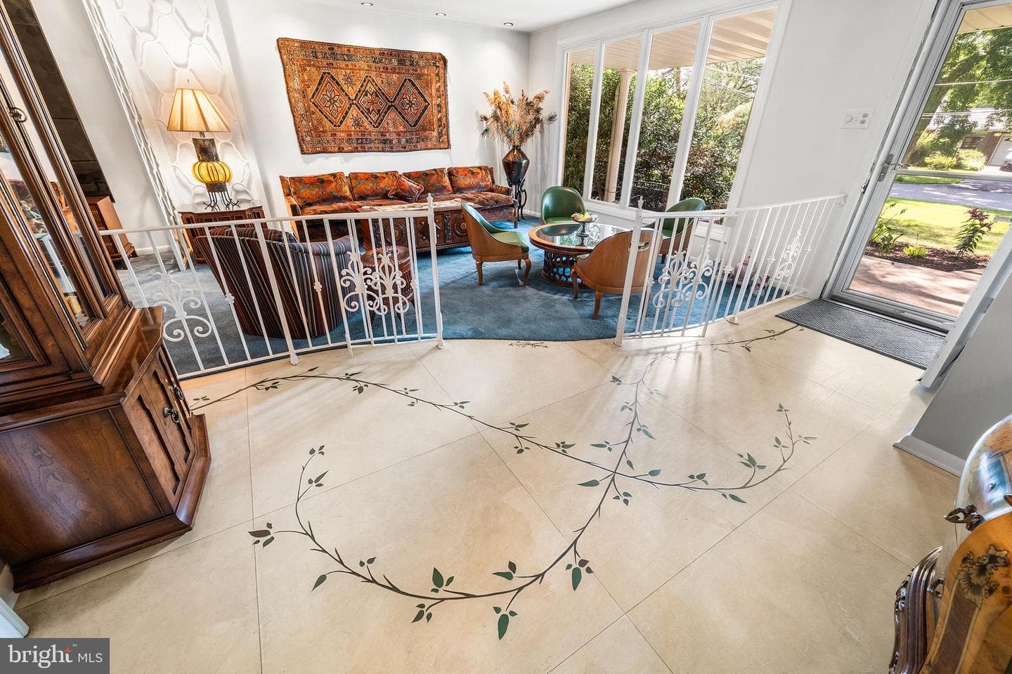 403 Meadow Lane photo 5