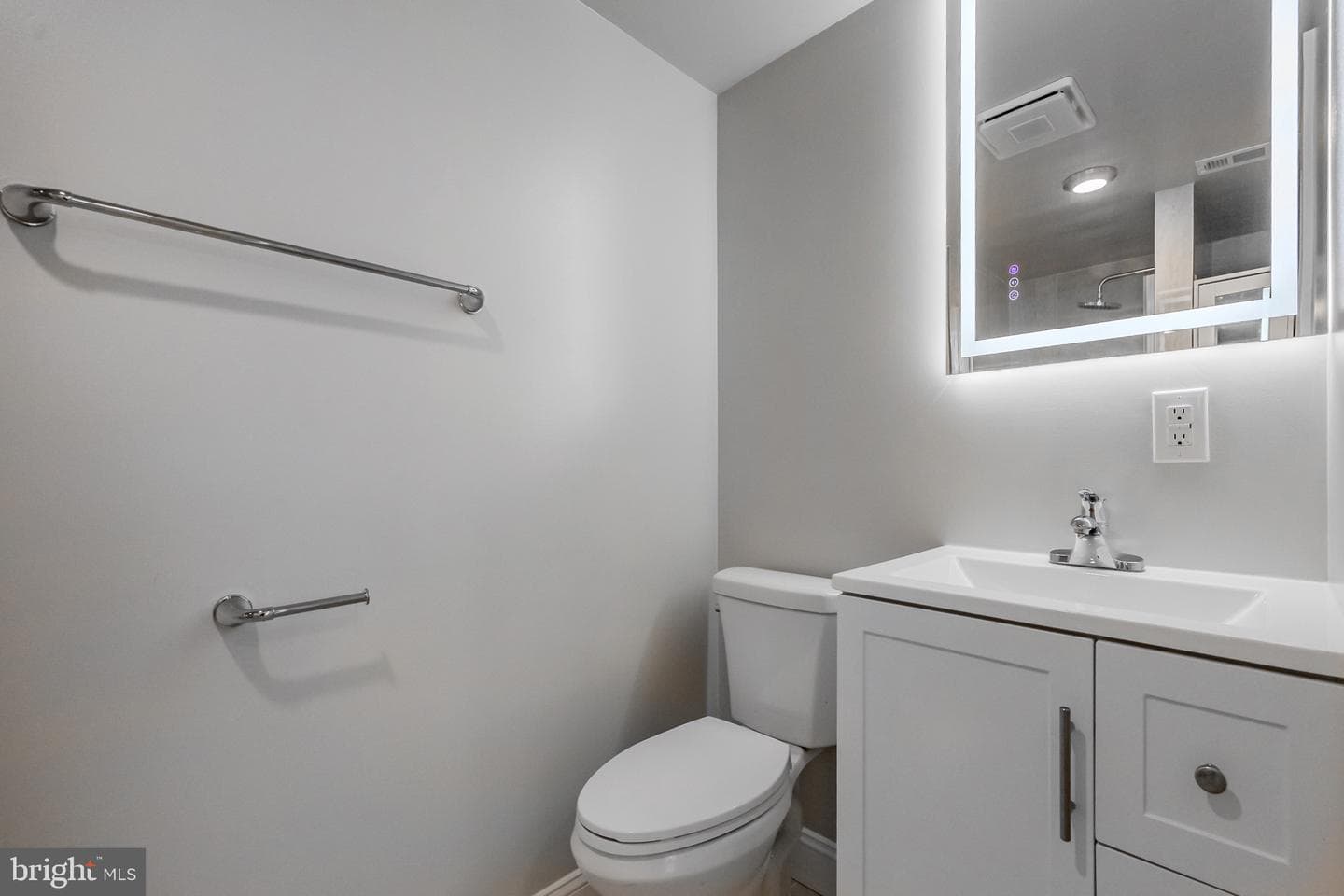 45 S Brighton Avenue photo 25