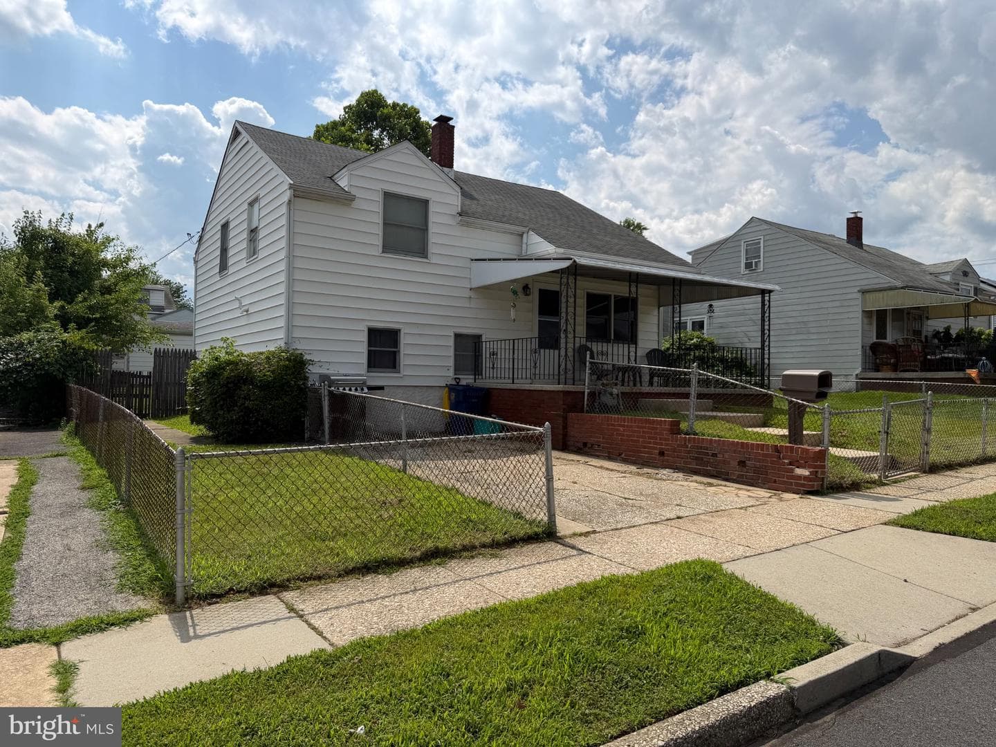 1344 Forrest Street photo 1