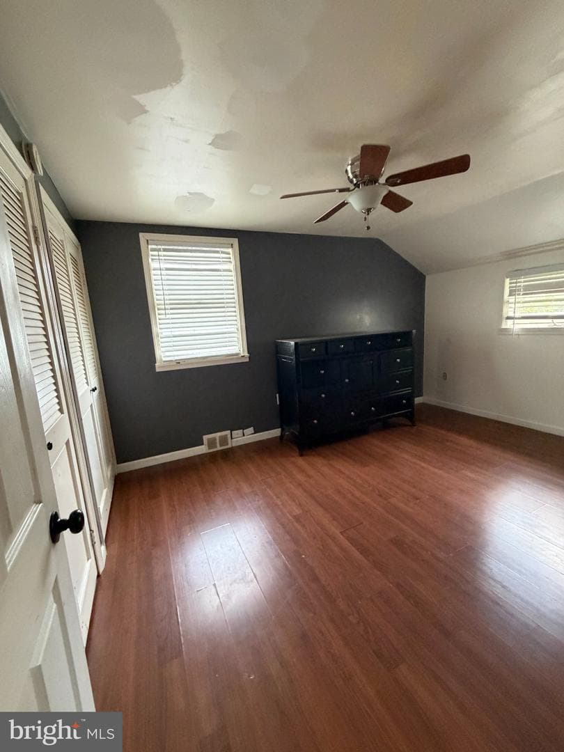 1344 Forrest Street photo 11