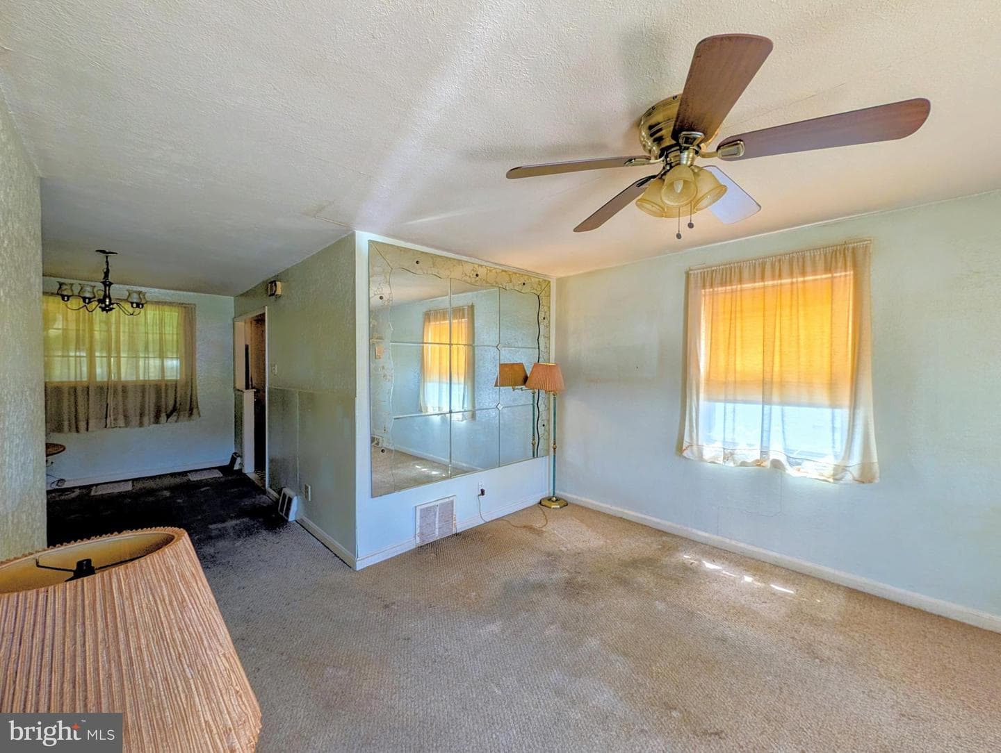 409 Carlisle Avenue photo 13