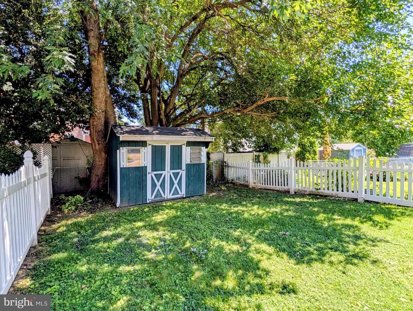 409 Carlisle Avenue photo 7