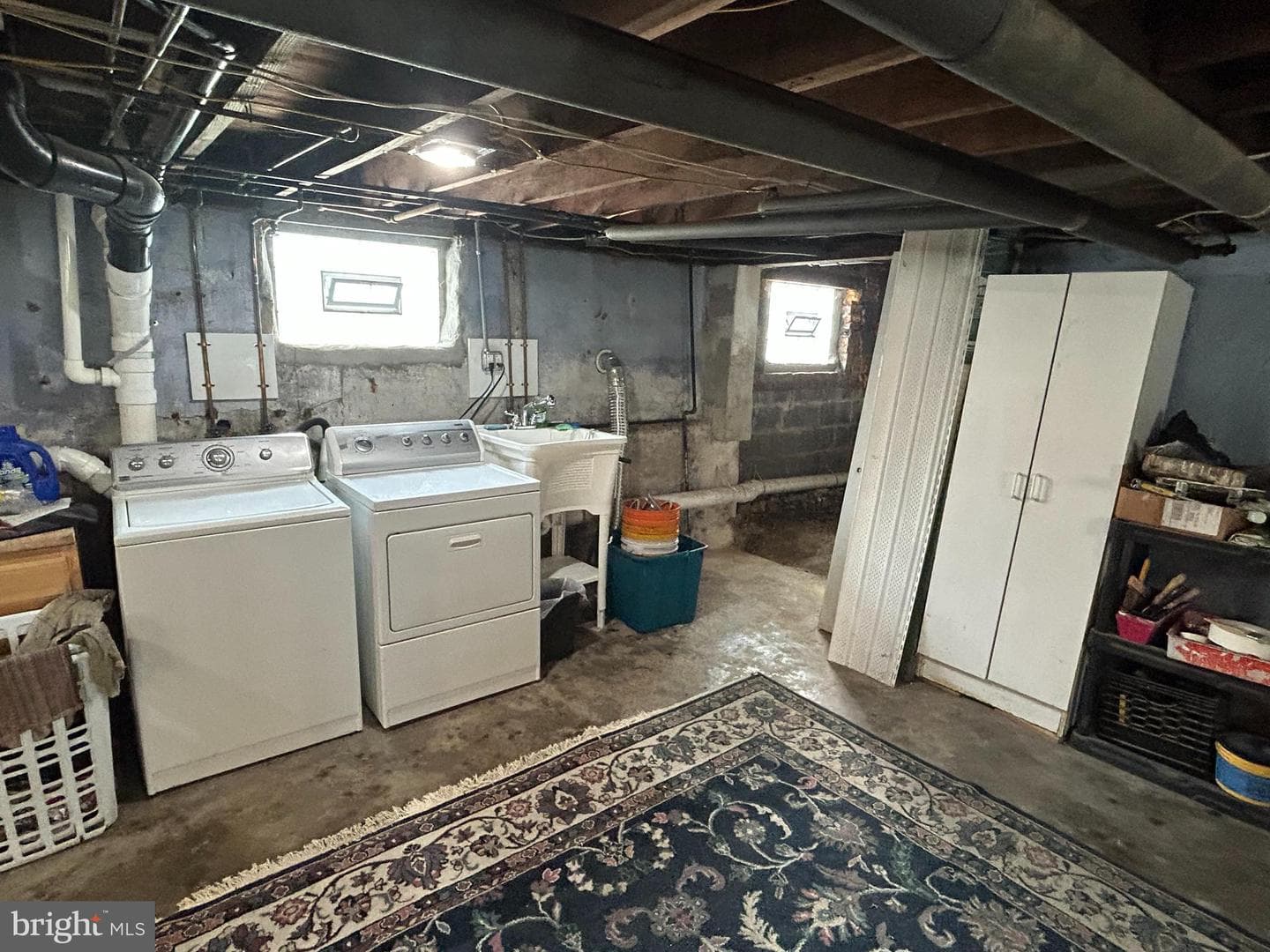 27 Roberta Avenue photo 16