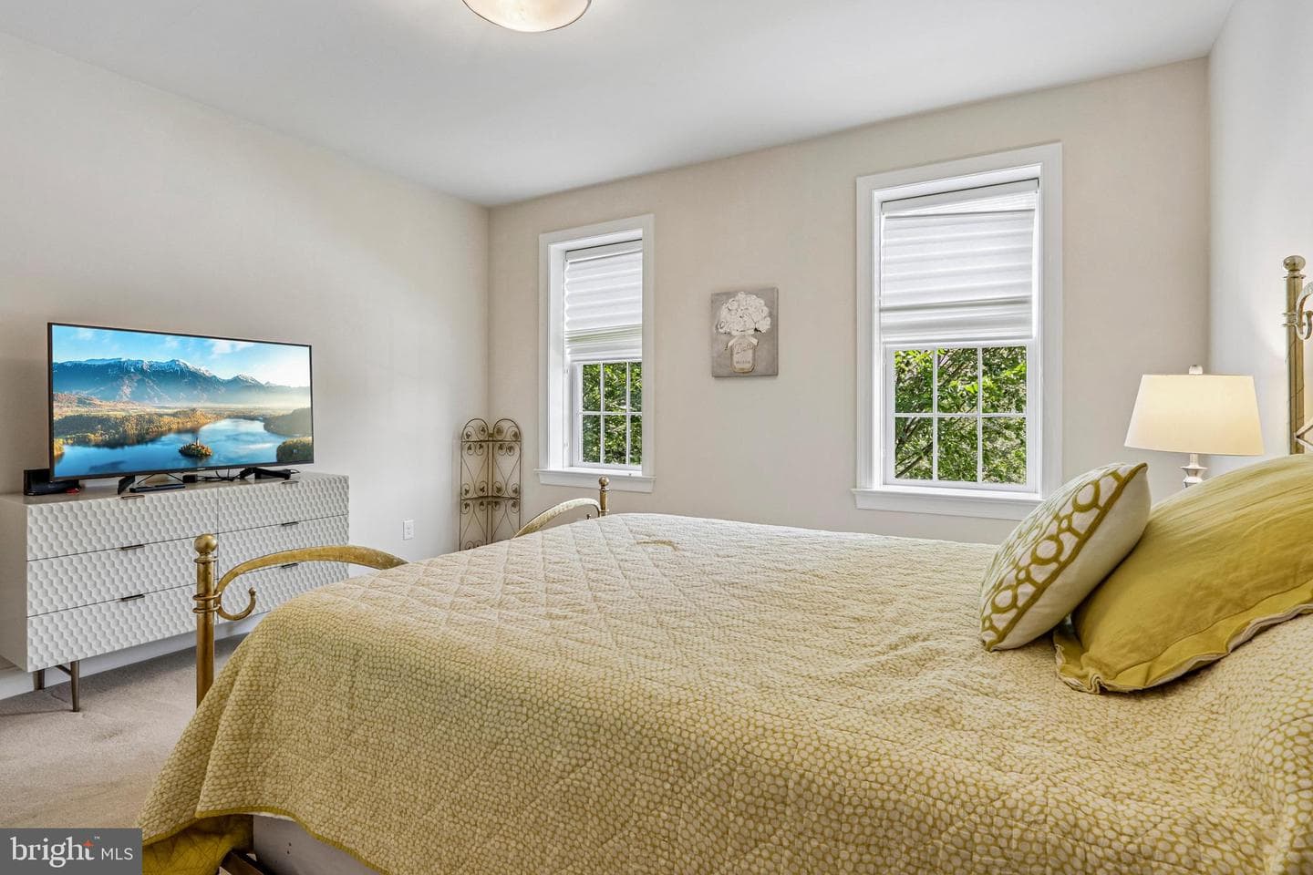 100 Braebank Lane photo 44