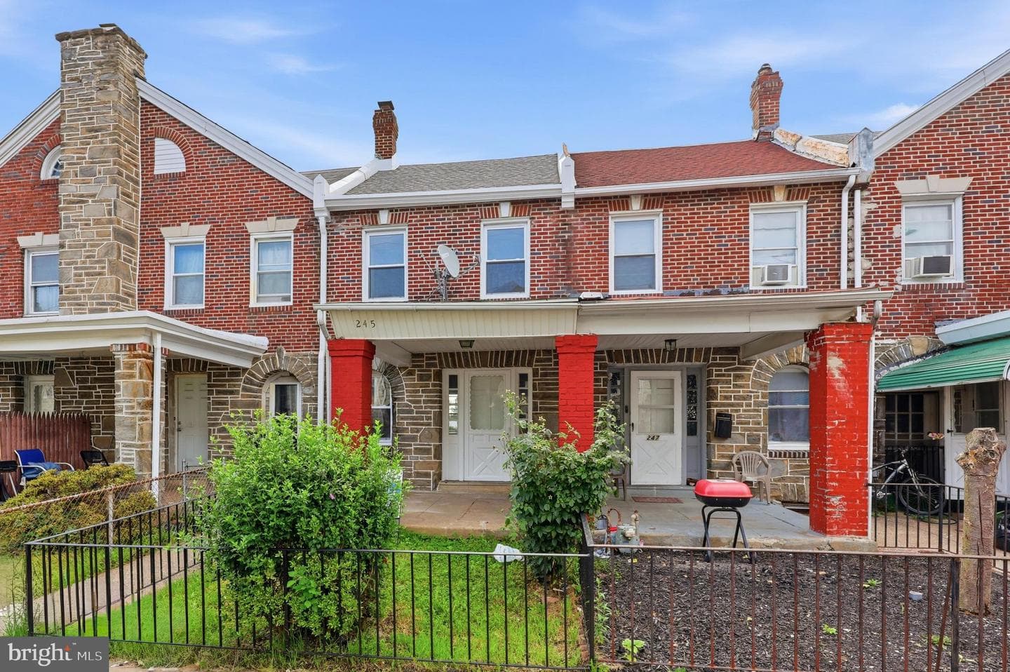 245 Copley Road photo 1