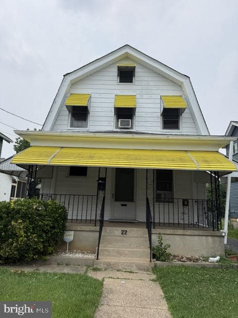 22 W Roland Road photo 1